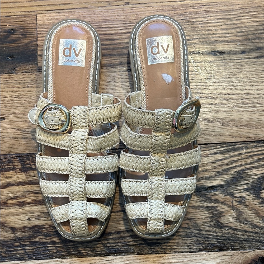 DV by Dolce Vita Tan Woven Mule Sandals 6.5